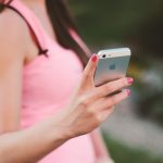 Waarom telefoonverificatie essentieel blijft voor naleving in gereguleerde sectoren