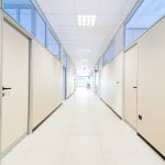 Elektra, beveiliging, netwerk en domotica waarom bedrijven kiezen voor één installatiepartner